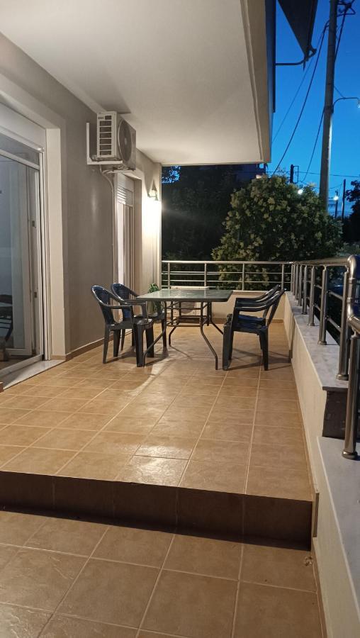 Ferienwohnung Vasilis Rafína Exterior foto