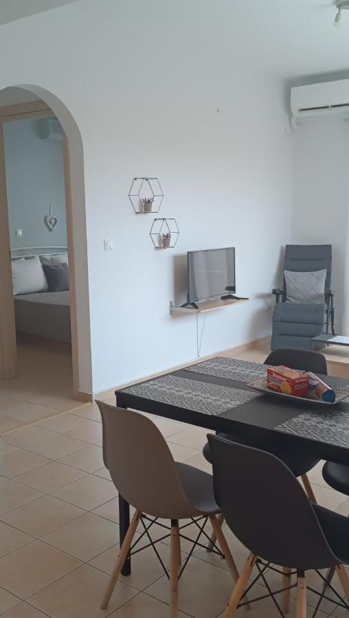 Ferienwohnung Vasilis Rafína Exterior foto